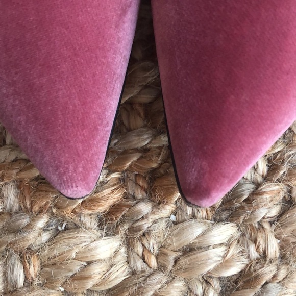 Paul Andrew Velvet Loafer with Grosgrain Trim. Italian 38 - Picture 8 of 11